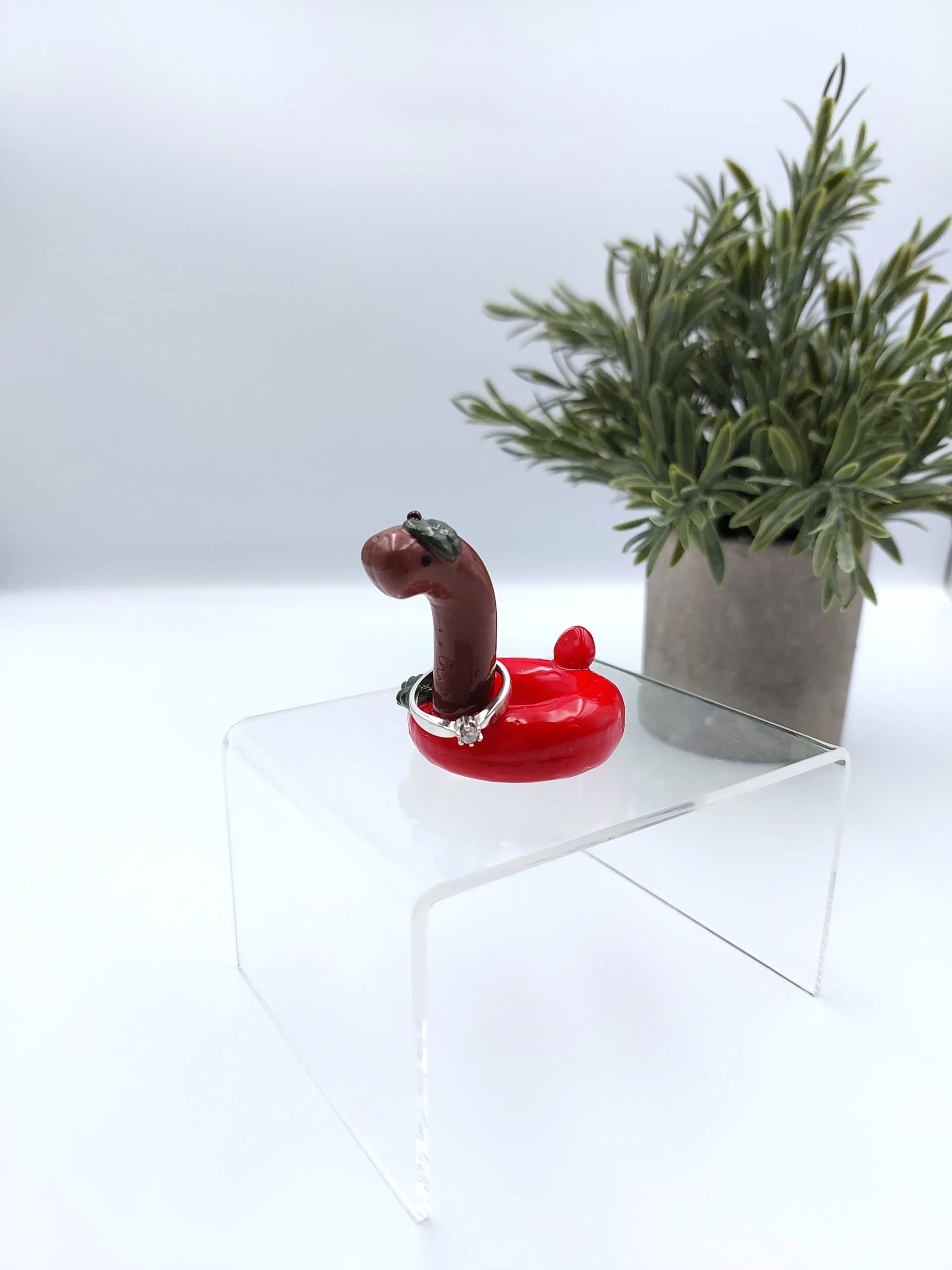 Cherry pool float ring holder - Image 2